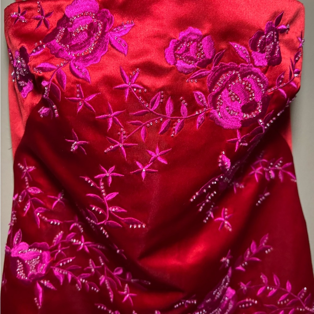 Kay Unger Red Satin Cocktail Strapless Dress Embroidered Beaded Fuchsia 2P - Picture 4 of 11